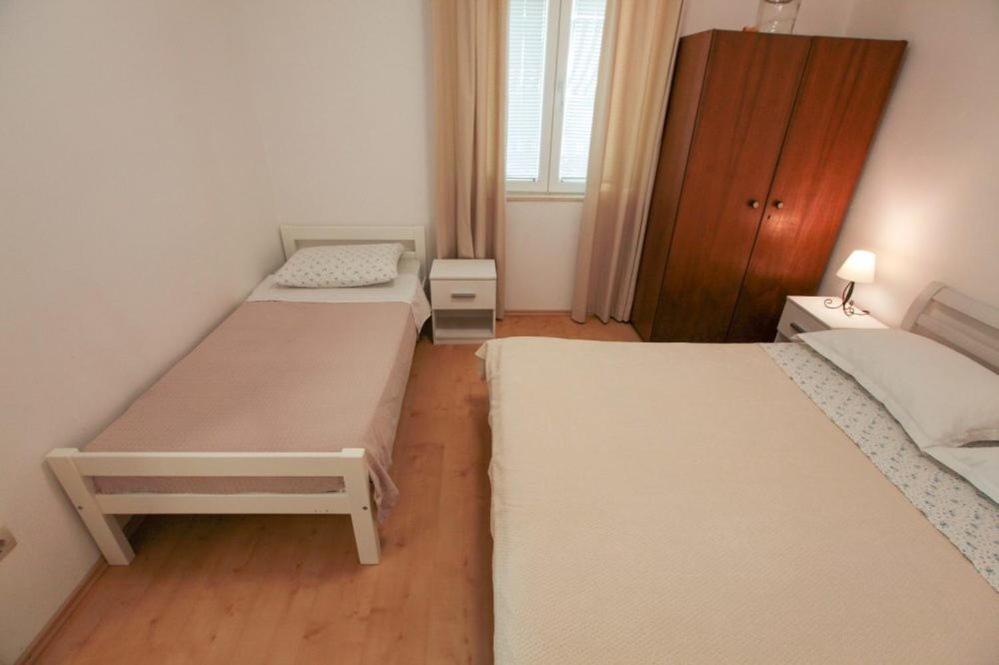Apartments Luka Rogoznica  Extérieur photo