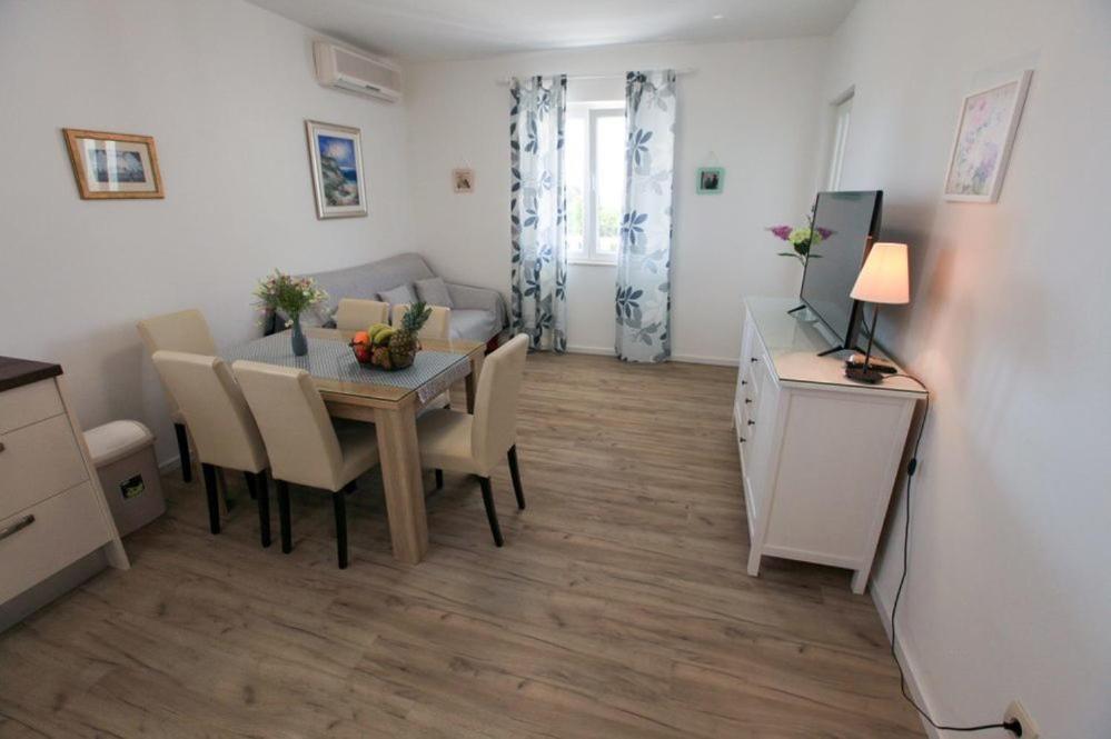 Apartments Luka Rogoznica  Extérieur photo
